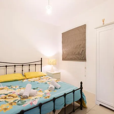2 Bedroom Apartment-hosted By Sweetstay Апартаменты *