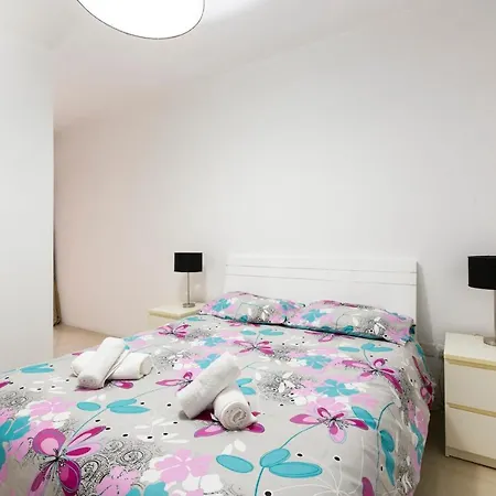 2 Bedroom Apartment-hosted By Sweetstay