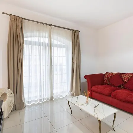 2 Bedroom Apartment-hosted By Sweetstay Apartment *