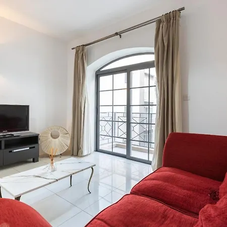 2 Bedroom Apartment-hosted By Sweetstay Apartment *