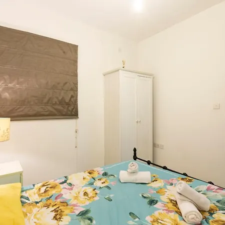 2 Bedroom Apartment-hosted By Sweetstay Appartement *
