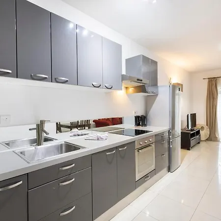 Apartment 2 Bedroom Apartment-hosted By Sweetstay Sliema