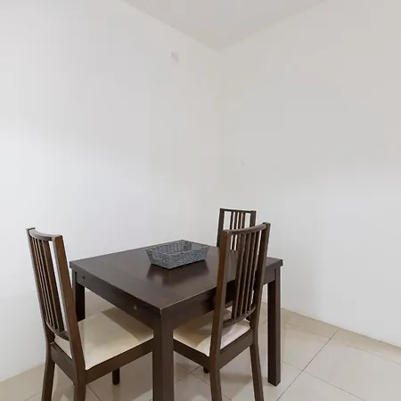 2 Bedroom Apartment-hosted By Sweetstay